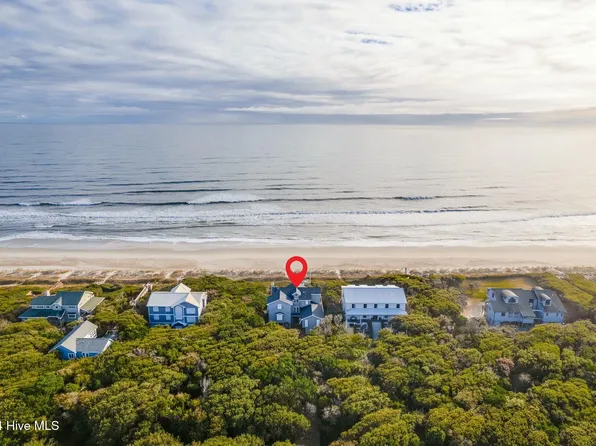 583 Forest Dunes Drive E, Pine Knoll Shores, NC 28512