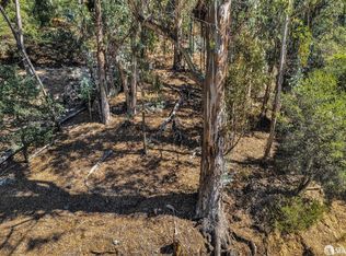 2 Ascot Ct, Oakland, CA 94611