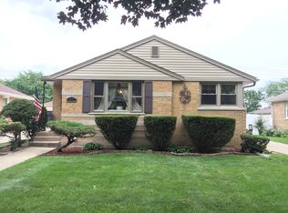 9121 Oak Park Ave, Morton Grove, IL