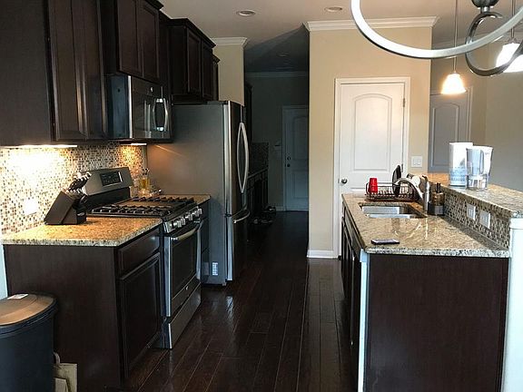 3rd image of 13400 Briarwick Dr