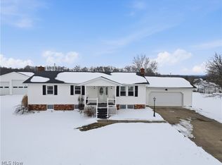 320 Musser Dr, Hopewell, OH 43746