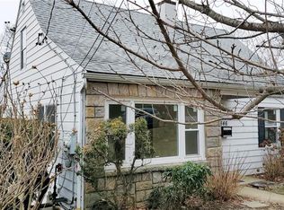 1846 Carhart Ave, Peekskill, NY 10566