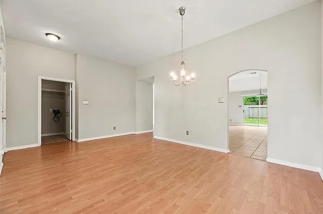6422 Founding Dr — Photo 7