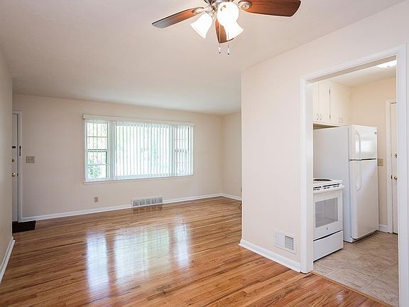 5th image of 1820 S 48th St