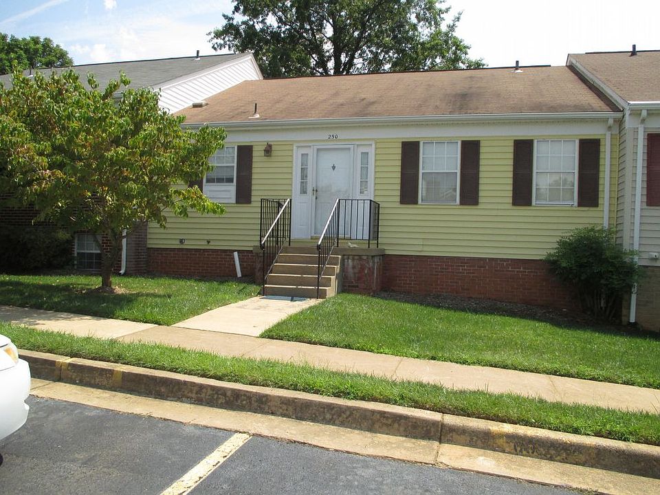 1st image of 250 Fairfield Dr