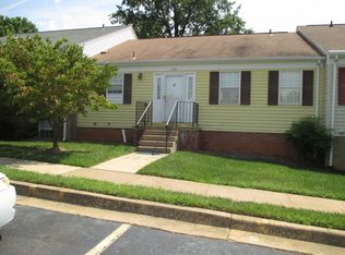 250 Fairfield Dr, Warrenton, VA 20186