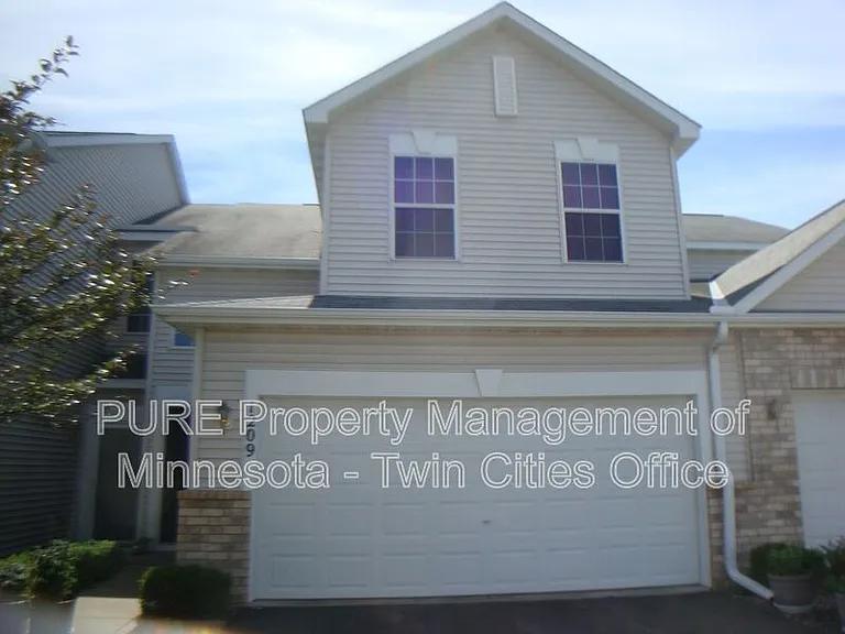 1209 Timber Way — Photo 2
