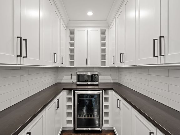5th image of 2-4 Crossman St