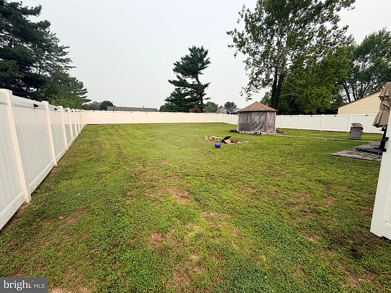 12 Peachton Ln — Photo 30