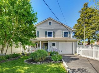 27 Cormack Ct, Babylon, NY 11702