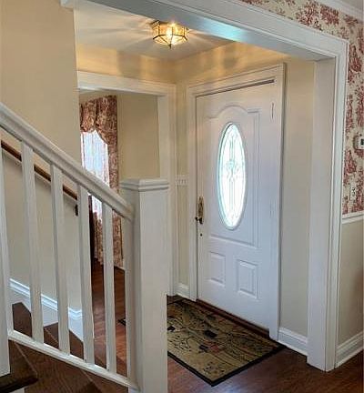 3rd image of 2208 Oakdale Ave