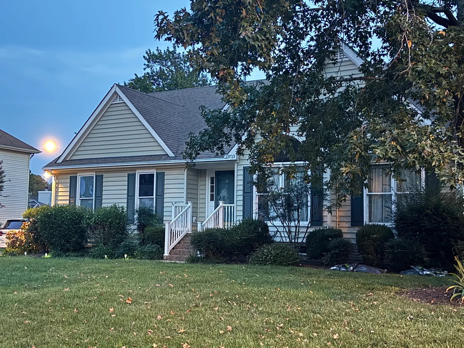 4 bed, 2431 sqft, $3,800 — Photo 4