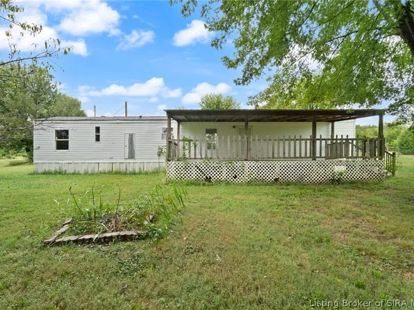 4662 New Amsterdam Road, Central, IN 47110