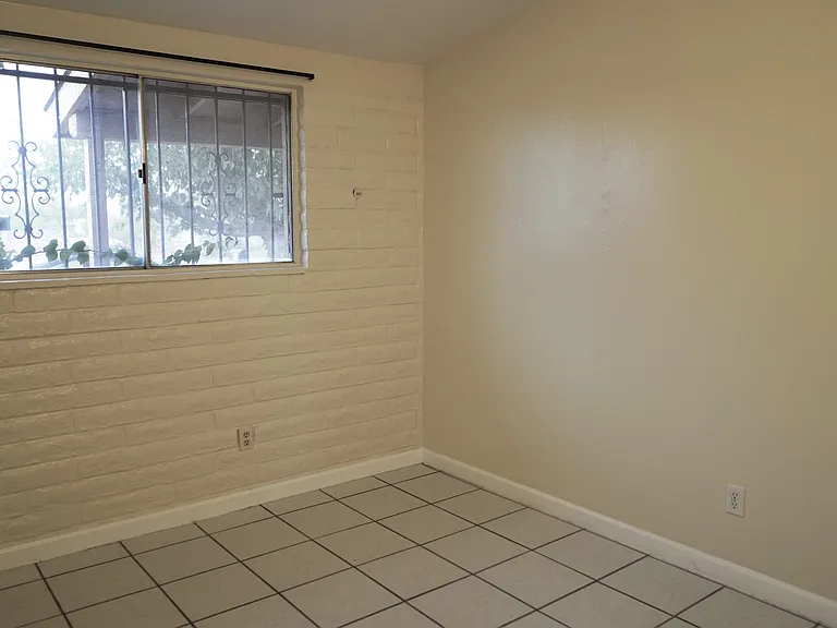 951 W Oahu Pl — Photo 16