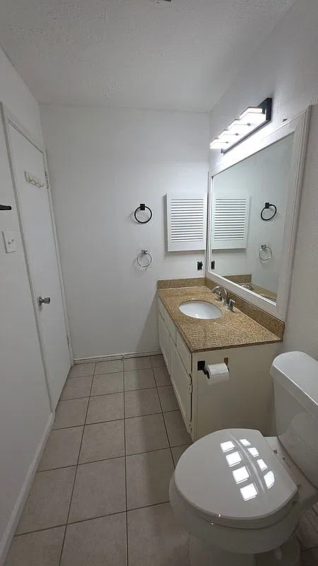 3 bed, 2.0 bath, 1159 sqft, $1,850 — Photo 4