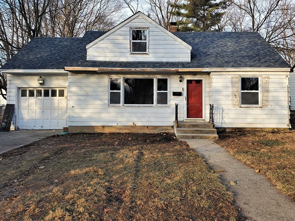 1st image of 1615 Macarthur Dr