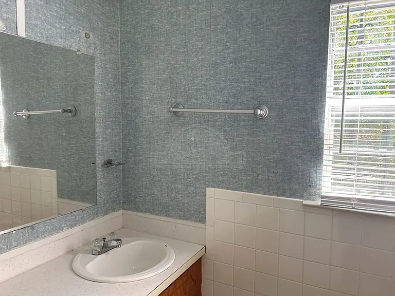 906 Jefferis Ave — Photo 14