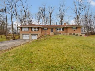 1831 Timberline Trl, Springfield, OH 45503