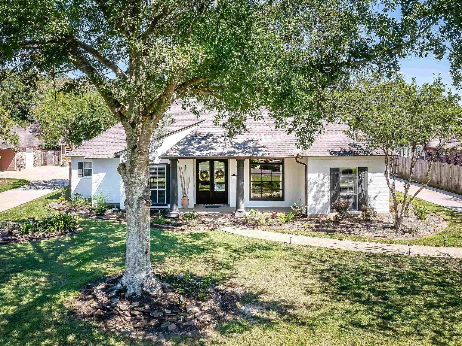 19019 Wildlife Way Dr, Baton Rouge, LA 70817 | MLS #2024013966 | Zillow