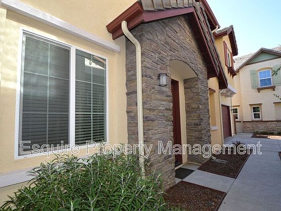 4th image of 1608 Range Rd