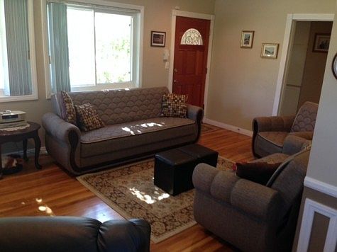 4th image of 8153 Wilkinson Ave