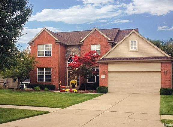 5th image of 1123 Beechnut Dr