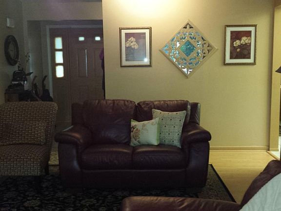 4th image of 44221 Terricar Ln