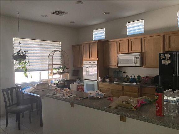 4th image of 1020 Marbelwood Ave