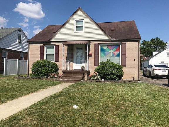 2nd image of 733 Ilata Ave