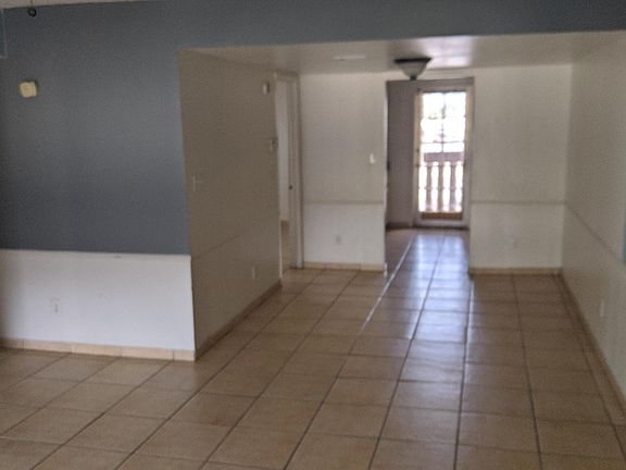2nd image of 1927 E Hampton Ave Unit 217