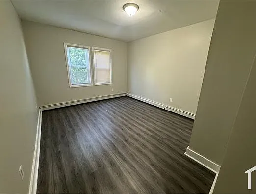 935 Clinton Ave #2B — Photo 6