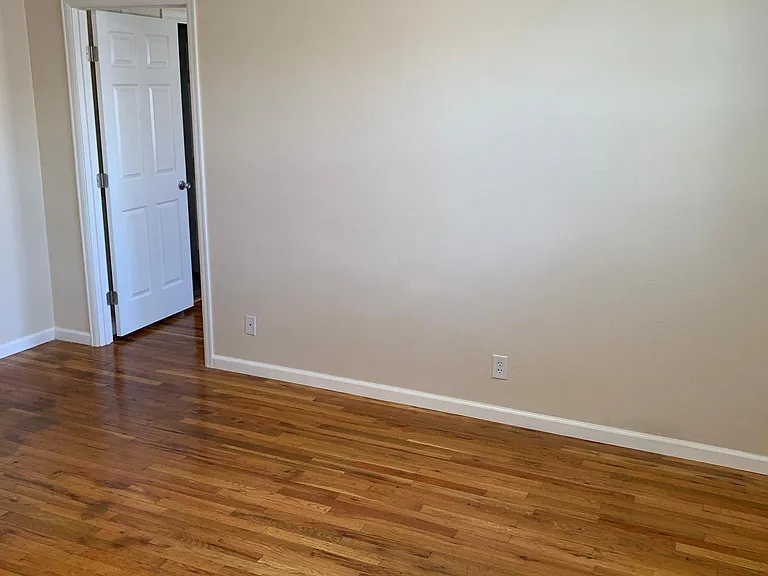 2900 Concord St #107 — Photo 2