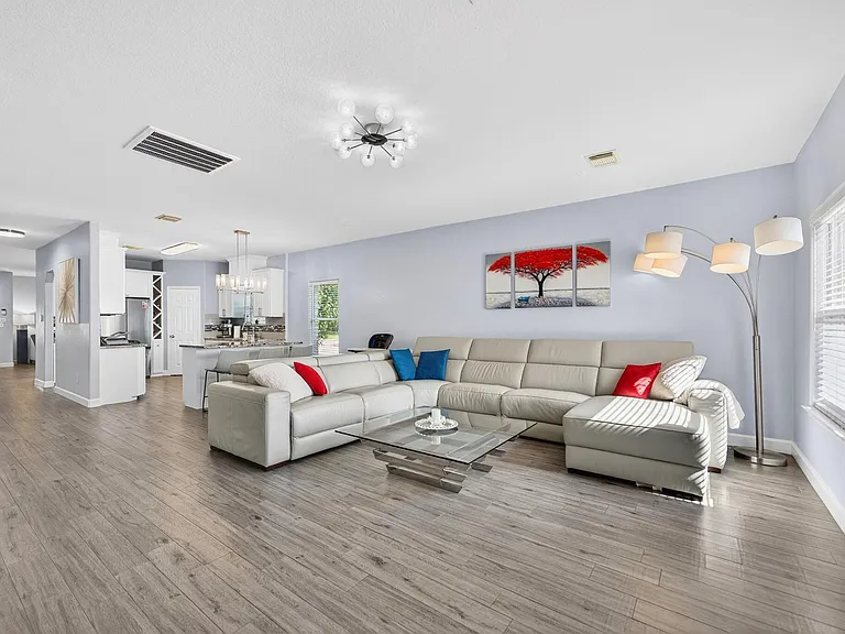 2522 Knoll Shadows Ln — Photo 9