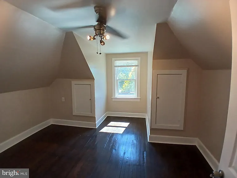 8704 Rhode Island Ave — Photo 18