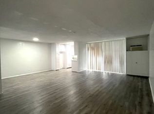 8558 Holloway Dr APT 102B, West Hollywood, CA 90069
