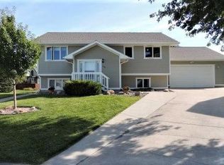 600 Pine Ridge Ct, Great Falls, MT 59405