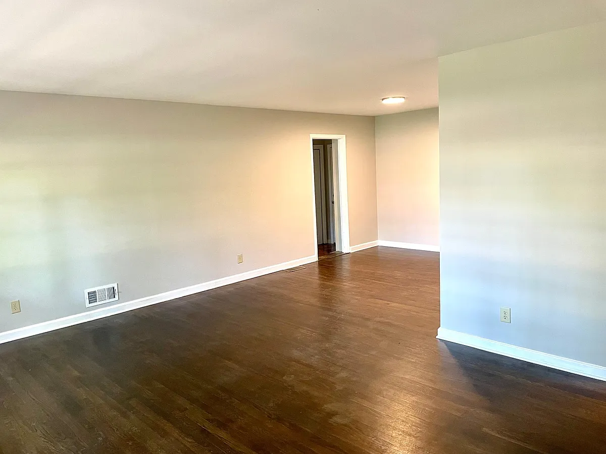 Building Photo - 6711 Sunny Brook Ln