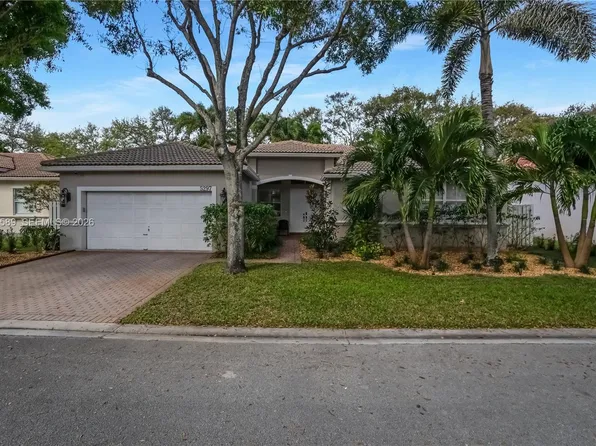 5297 SW 34th Way, Hollywood, FL 33312