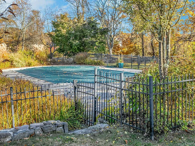 90 Cushman Rd — Photo 7