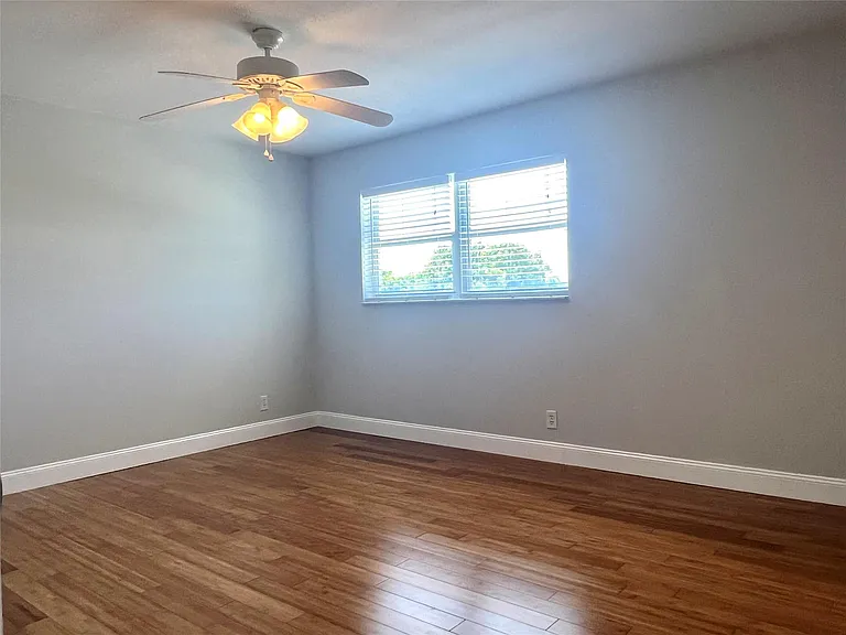 2840 NE 14th St #314A — Photo 20