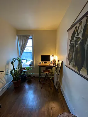 Rented by Roz Khan, LREB | media 4