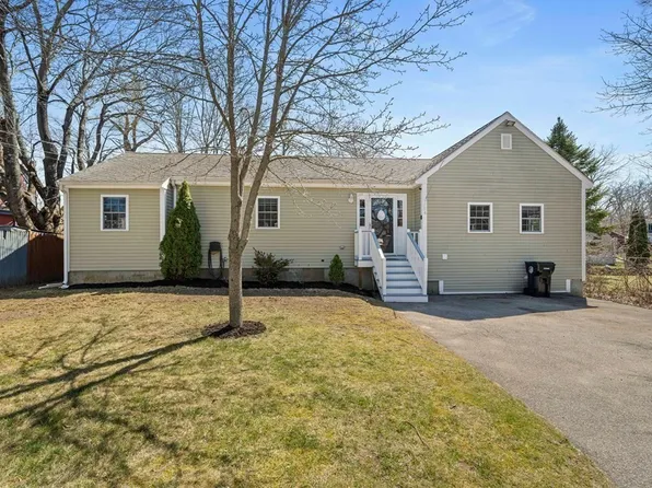 154 Rock St, Whitman, MA 02382