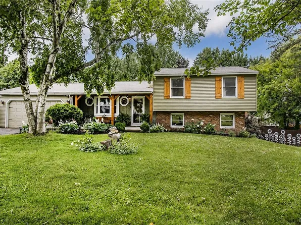8244 E Seneca Tpke, Manlius, NY 13104