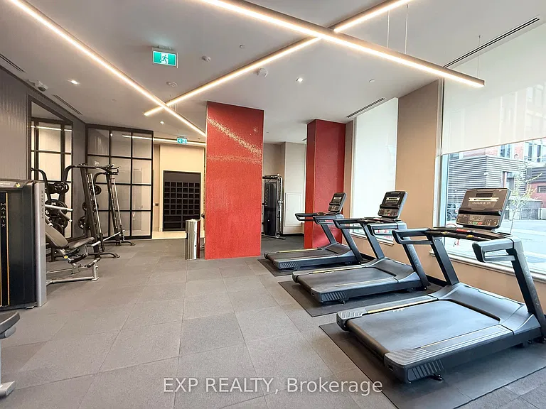 212 King William St #1207 — Photo 24