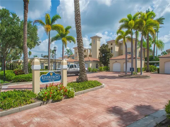 5380 E Harbor Village Dr APT 102, Vero Beach, FL 32967