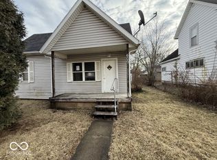 609 S 1st St, Gas City, IN 46933