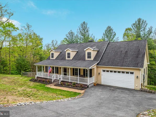 220 Deerhaven Rd, Front Royal, VA 22630