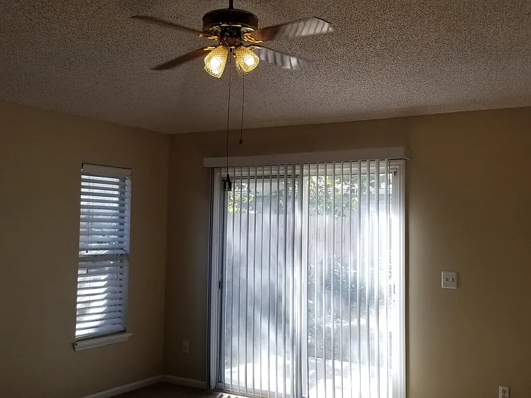 1108 Hidden Cove Cir S — Photo 11