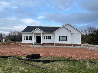 3431 Weatherwood Ln, Green Bay, WI 54311