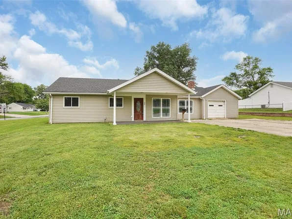 508 Prince Ruppert Dr, O'Fallon, MO 63366